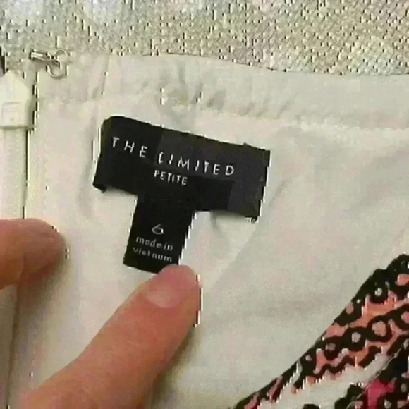 Limited White/Pink Paisley Textured  A-Line Dress - Picture 4 of 6